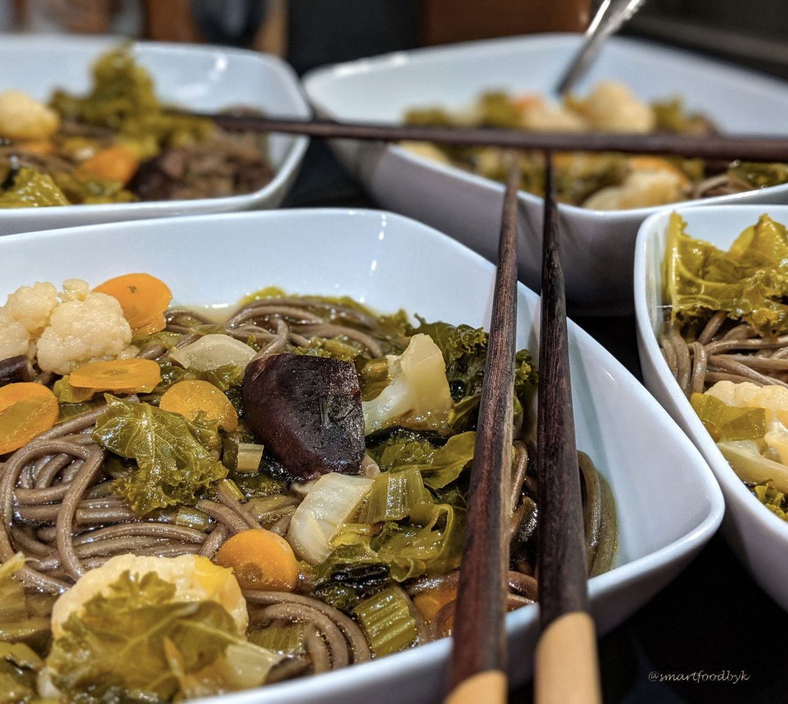 Japan-inspired veggie soba miso soup - Smart Food by K