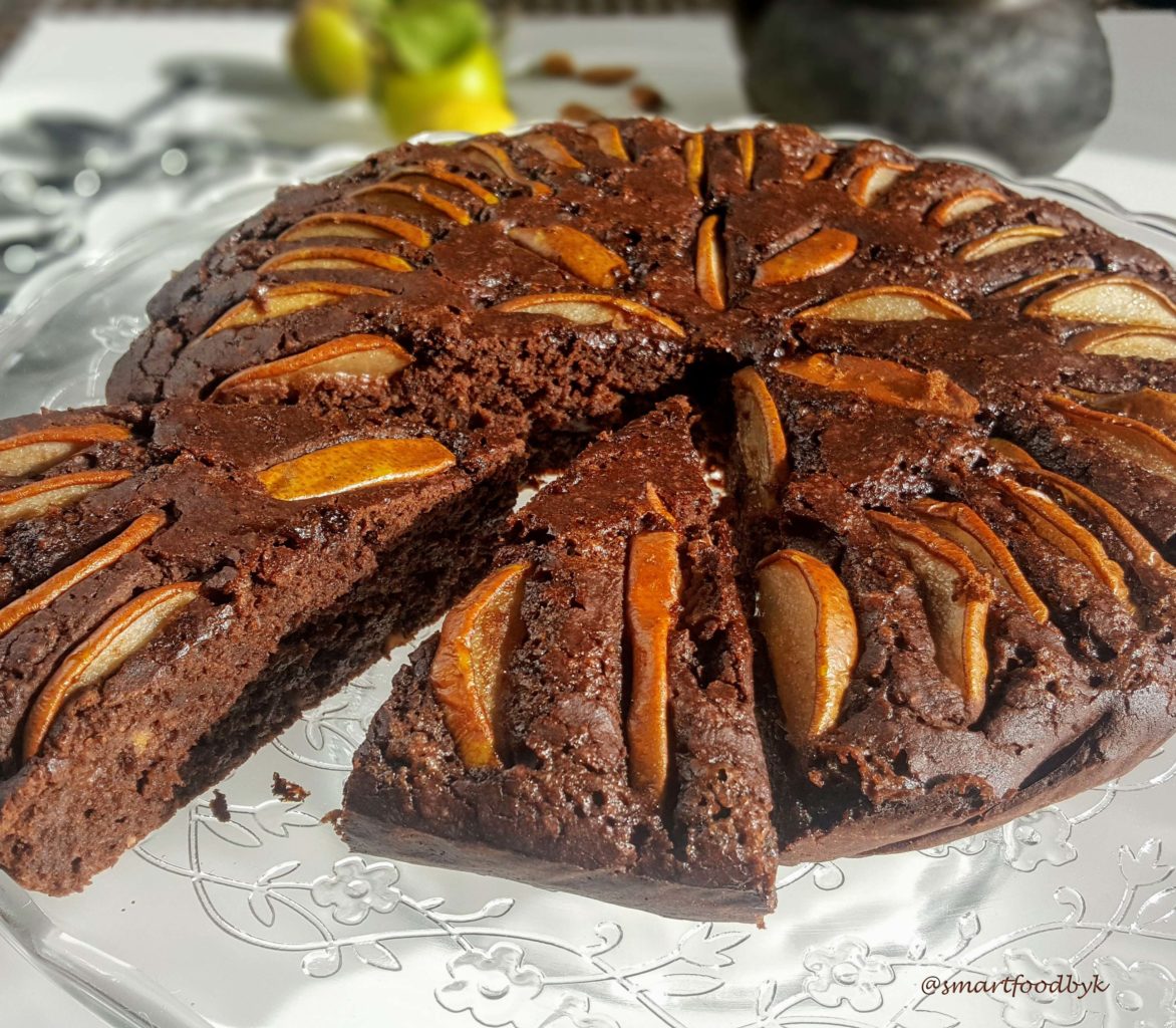 Gateau Aux Poires Amandes Grillees Et Chocolat Vegan Et Sans Gluten Smart Food By K