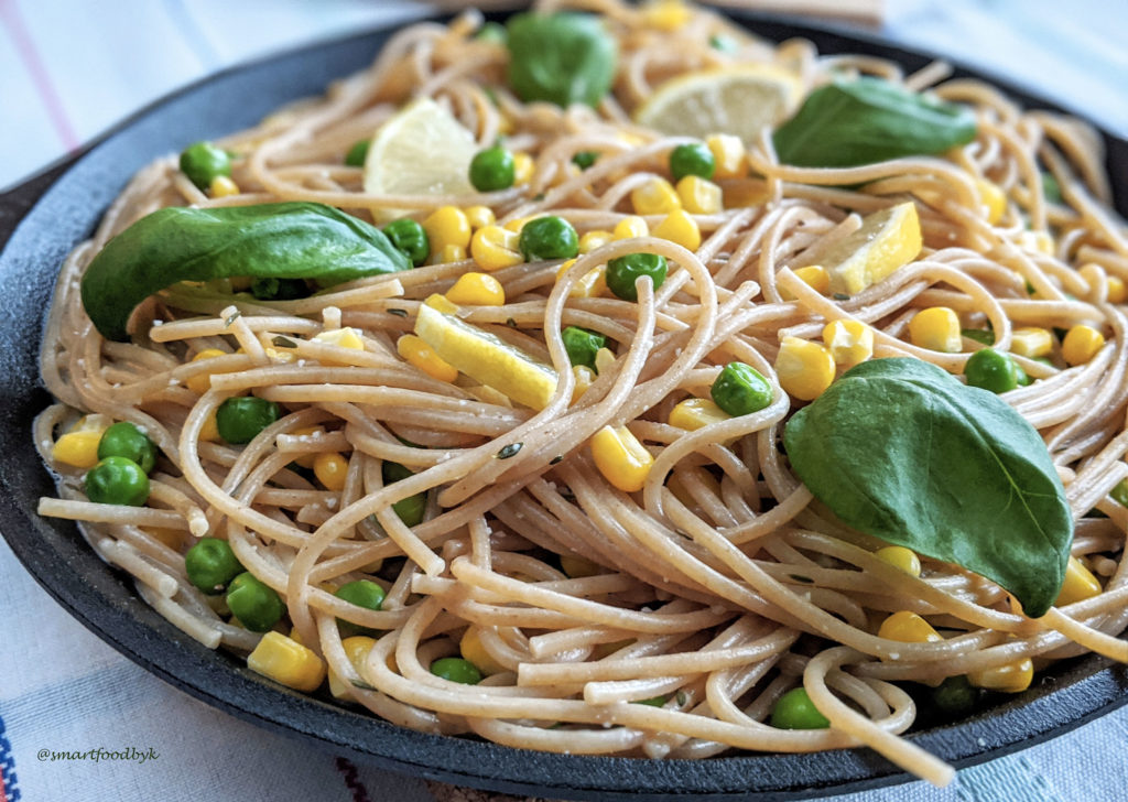 Lemon zest pasta, ready to serve in 15 minutes.